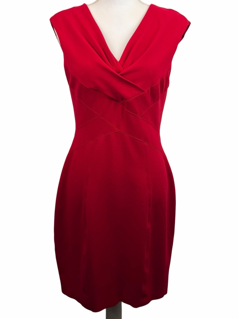 Cache Vintage | Red V-Neck Sleeveless Stretch Sheath Dress